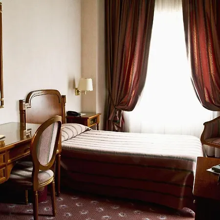 Hotell Claudiani Macerata